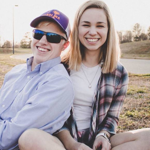 Meet your Posher, Emma - Picture 1 of 1